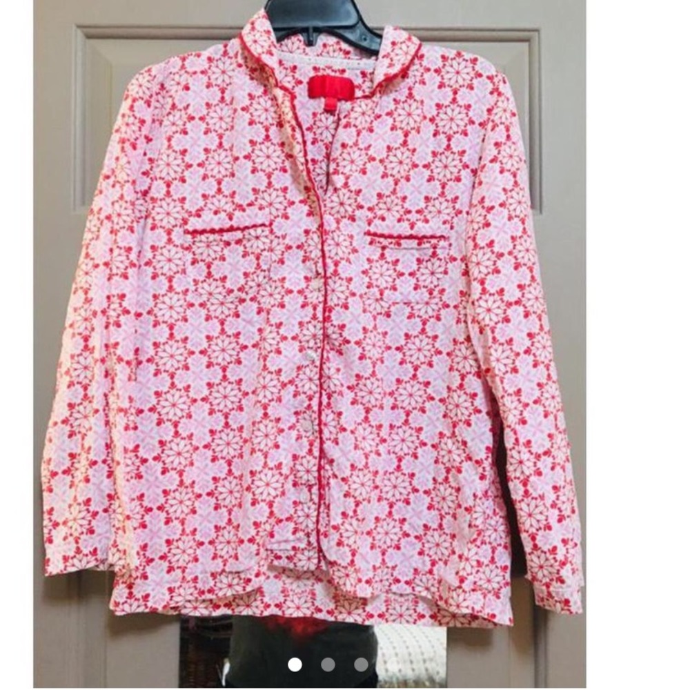 Pink/Red/White Snowflake Victorias Secret Pajama Top